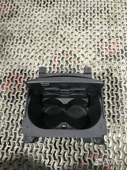 Подстаканник Honda Legend