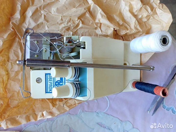 Оверлок бытовой для швейных машин