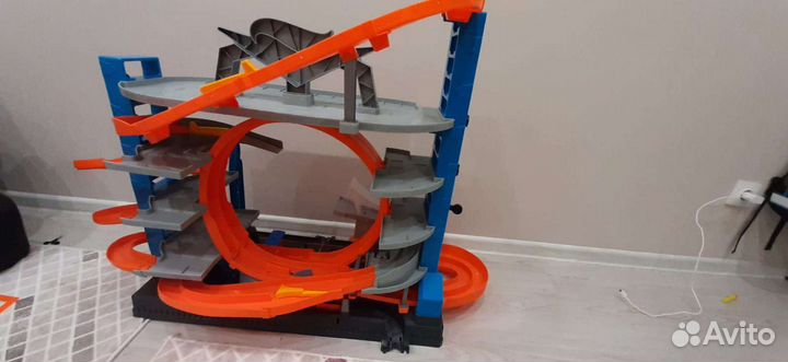 Трек парковка хотвиллос