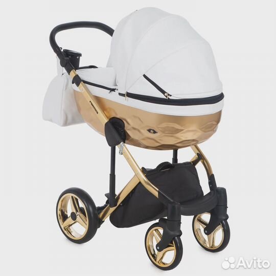 Коляска Adamex Chantal Star 2 в 1 - star104