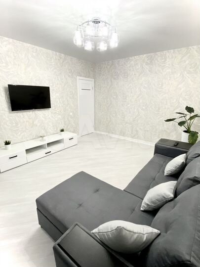 2-к. квартира, 52 м², 5/10 эт.