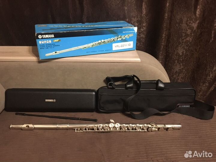 Флейта Yamaha 221