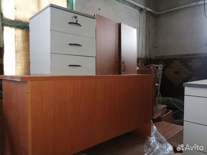 Офисная мебель бу