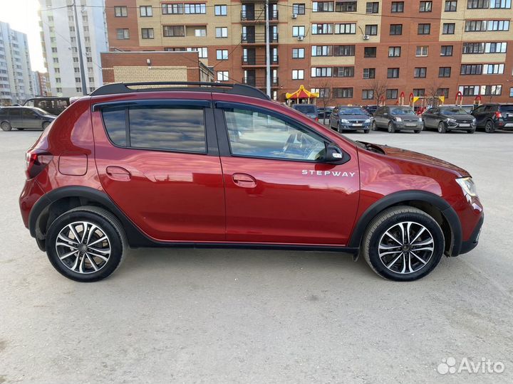 Renault Sandero Stepway 1.6 CVT, 2019, 82 000 км