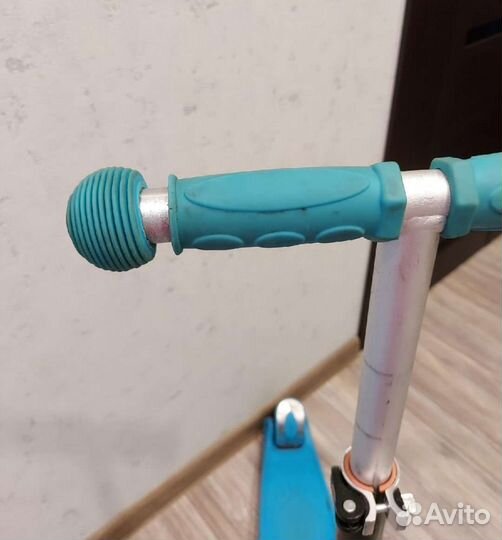 Самокат детский трехколесный