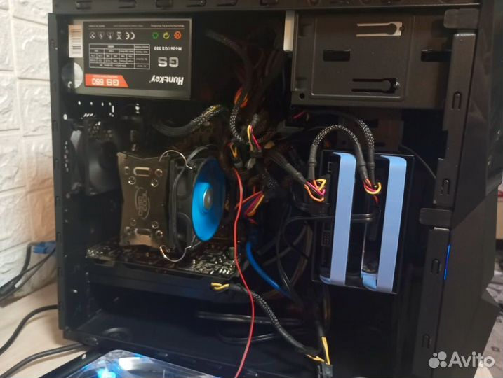 Продам системник на i3 7100 8 GB ddr4, gtx 660 2gb