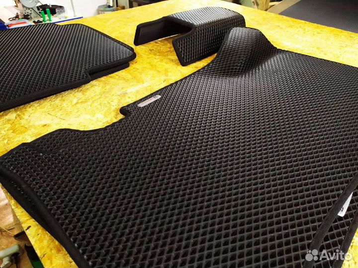 Автомобильные коврики eva