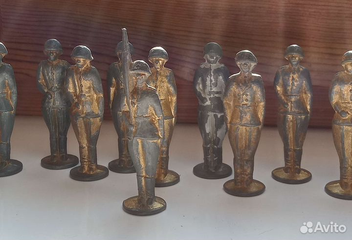 Солдатики времен СССР