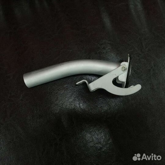 Насадка лейка для канистр