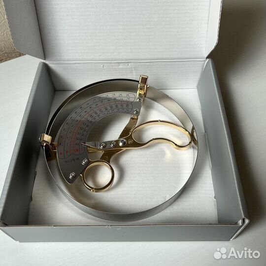 Измеритель размера головных уборов