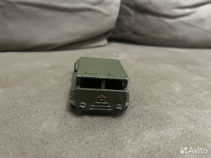 Модель маз 537