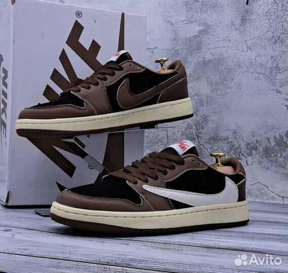 Кеды мужские Jordan & Travis Scott 46 размер