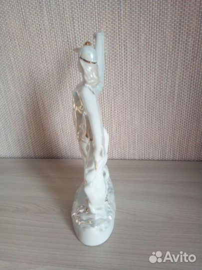 Статуэтка царевна-лебедь дфз