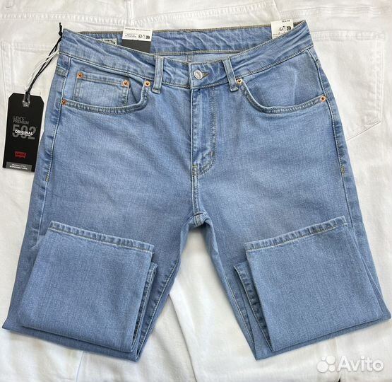 Levi's 502 Azure Taper