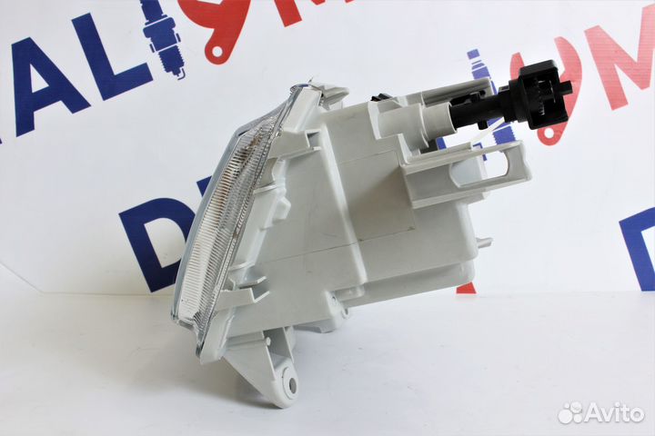 Фара основная левая (Renault)