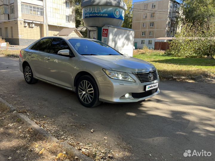 Toyota Camry 2.5 AT, 2012, 215 668 км