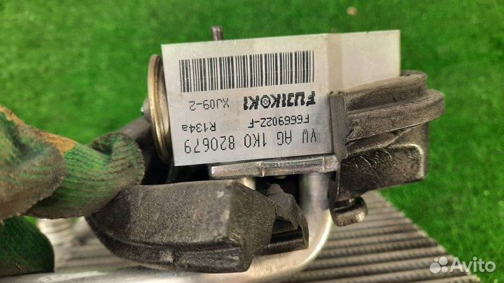 Испаритель кондиционера Volkswagen Passat B6 1.8