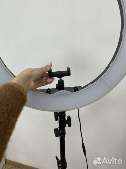 Кольцевая лампа со штативом 45 см диаметр