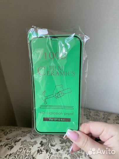 Чехол на айфон 12