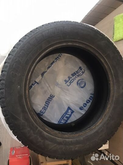 Bridgestone Ice Cruiser 7000 205/60 R16