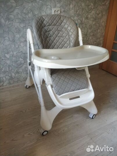 Стул для кормления nuovita