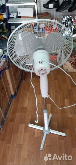 Вентилятор напольный irit IRV-001