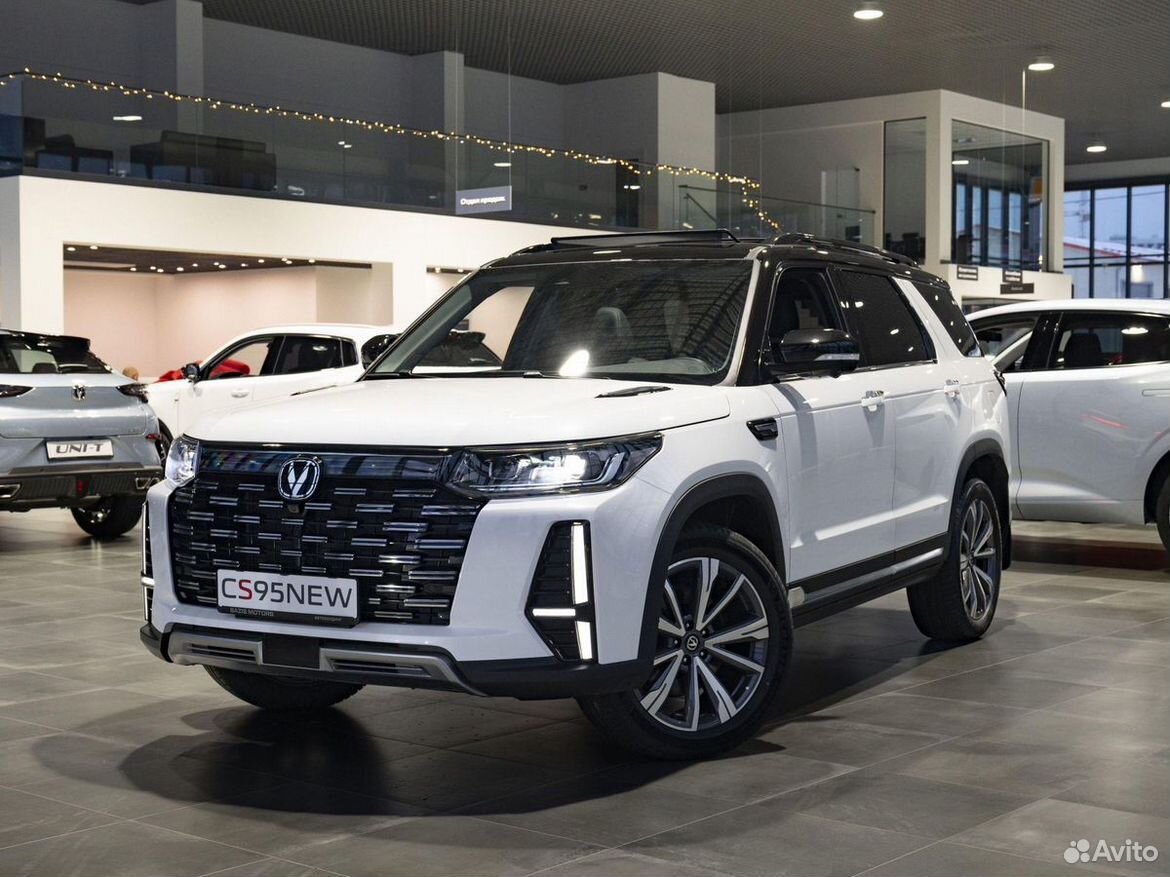 Changan CS95 2.0 AT, 2026