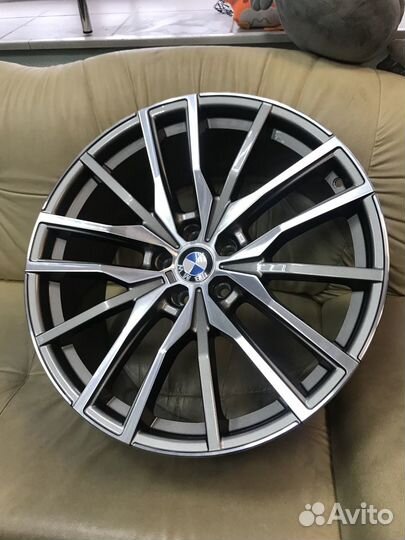 Диски Replica для BMW 21 5*112 ET 37 66.6 B 536