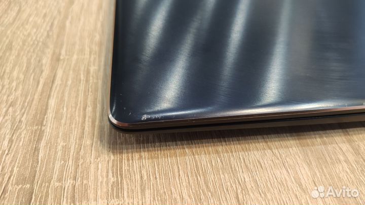 Ноутбук Asus Zenbook