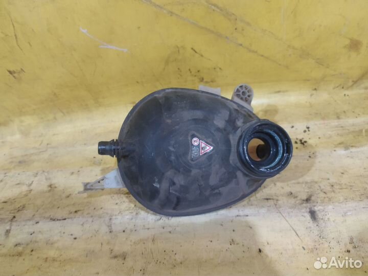 Бачок расширительный Mercedes Benz GLC-Class X253