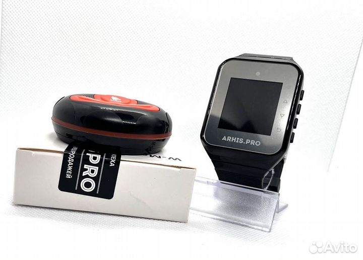 Влагозащищенная кнопка вызова официанта и часы