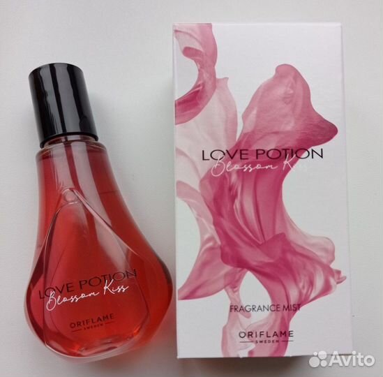 Парфюмированный спрейдля тела Лав Поушен орифлейм