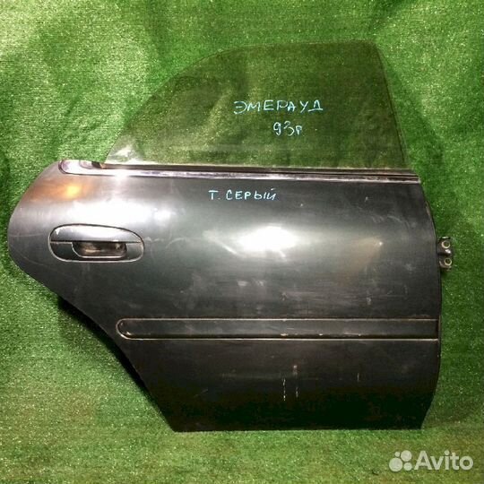 Дверь задняя правая Mitsubishi Emeraude E52A Серая