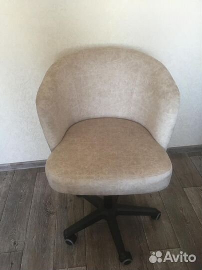 Компьютерный стул