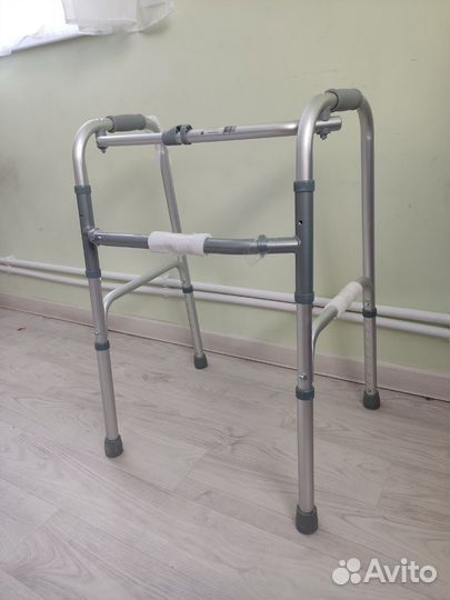 Ходунки для взрослых