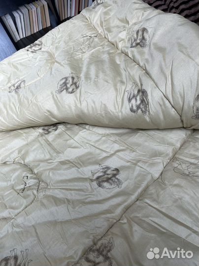 Одеяло верблюжье новое 200*220