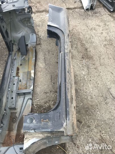 Порог со стойкой левый Opel Astra H (2004–2014)