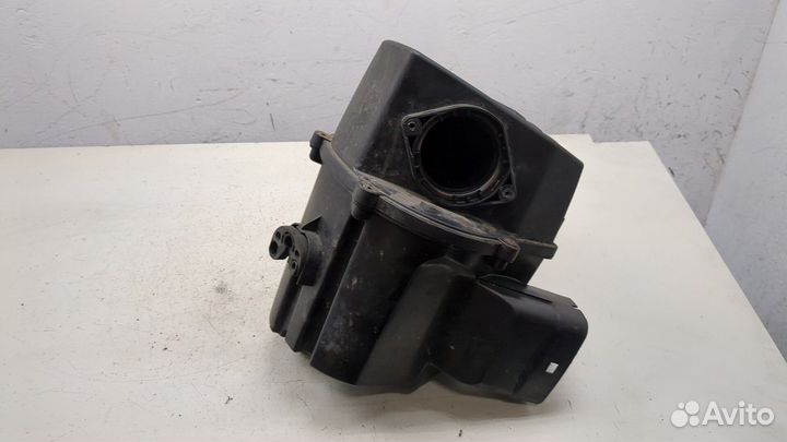 Корпус воздушного фильтра Skoda Rapid, 2014