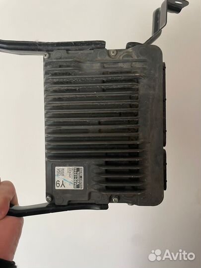 Электронный блок управления камри V70