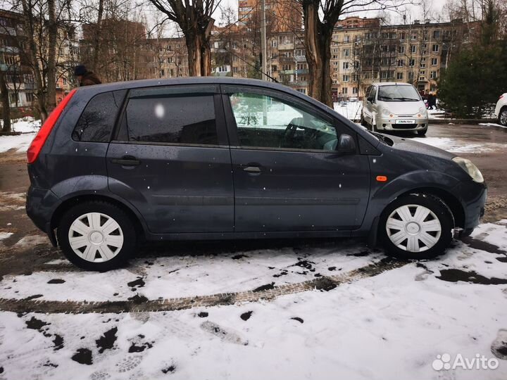 Ford Fiesta 1.4 МТ, 2007, 137 103 км