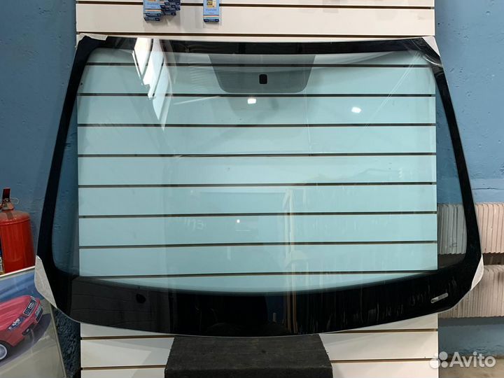 Лобовое стекло Рено Логан