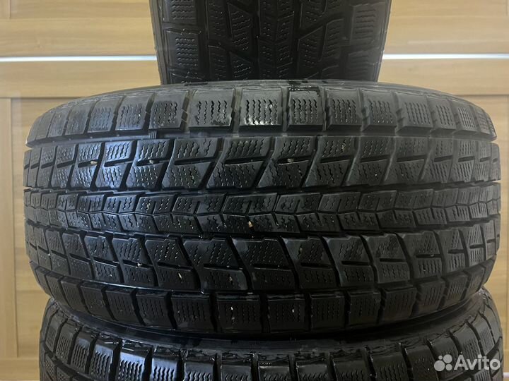 Dunlop Winter Maxx SJ8 235/50 R18