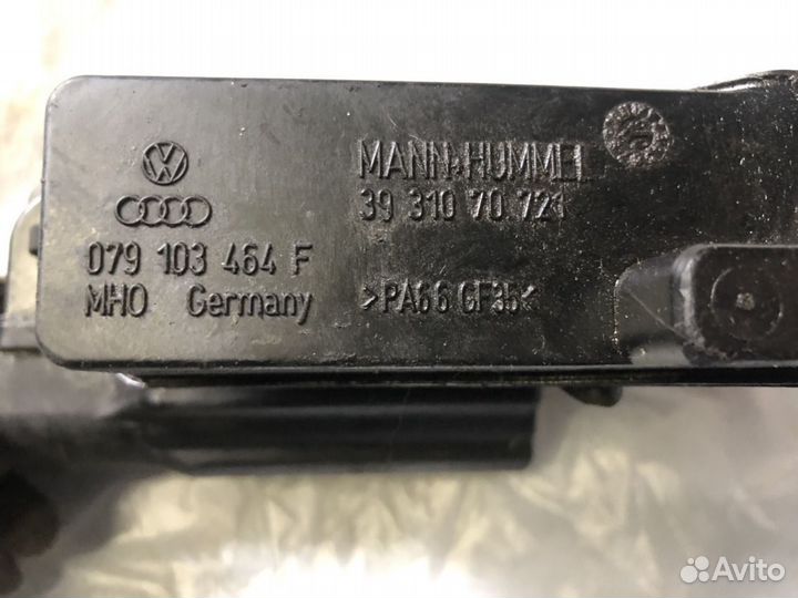 Маслоотделитель Audi A8 4.2 FSI 079103464F