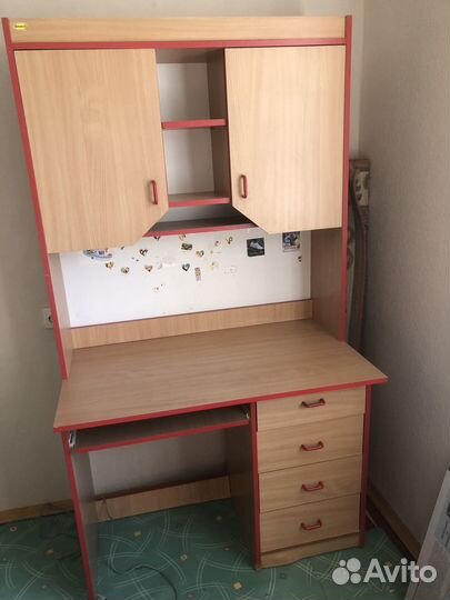 Школьный уголок бу