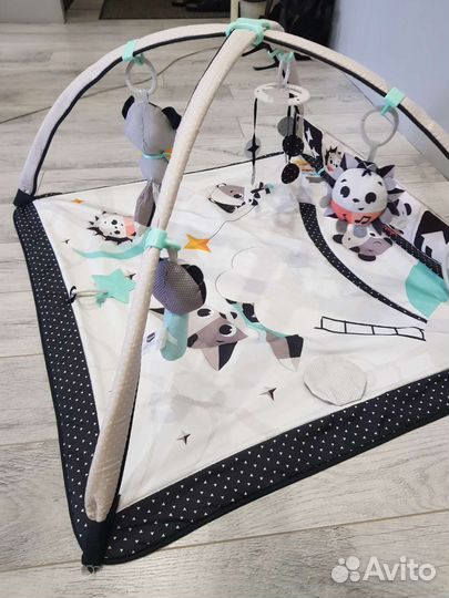 Развивающий коврик tiny love