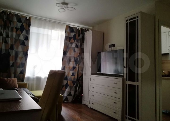 1-к. квартира, 30 м², 4/4 эт.