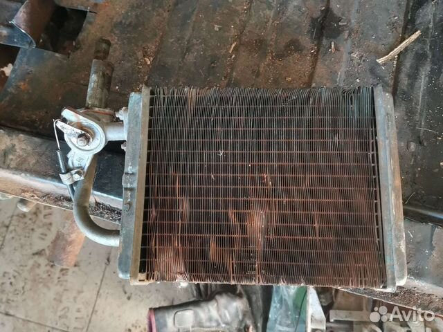 Трехрядный медный радиатор печки на ниву, классику