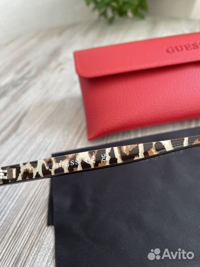 Солнцезащитные очки guess оригинал
