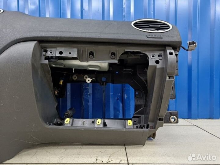 Торпедо (панель салона) Ford Focus 1.4 asdb 2007