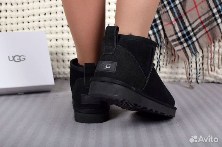 Ugg mini